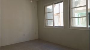 Image 19 - 846032