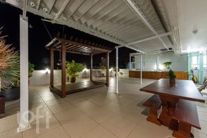 Image 20 - 846056