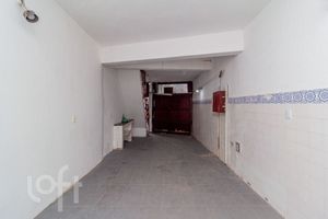 Image 41 - 846080