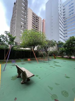 Image 22 - 846154