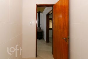 Image 17 - 846207