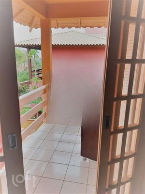Image 13 - 846272
