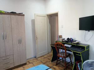 Image 4 - 846336
