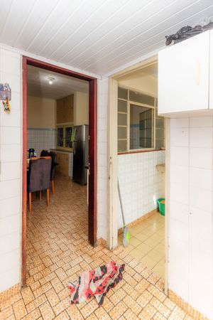 Image 18 - 846416