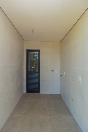 Image 23 - 846442