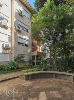 Image 6 - 846460