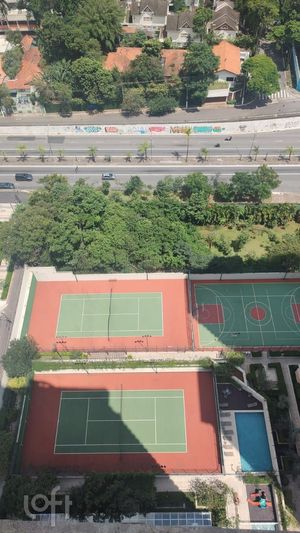 Image 11 - 846528