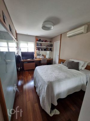 Image 7 - 846528
