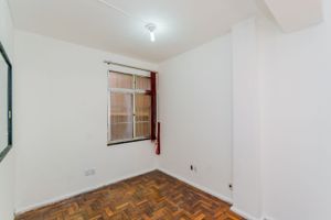 Image 11 - 846628