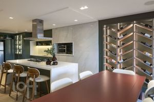 Image 24 - 846631