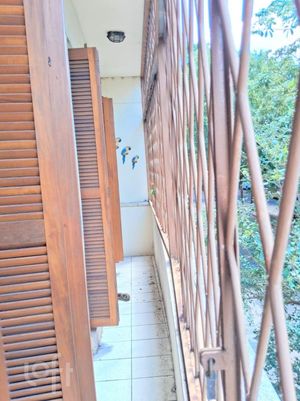 Image 1 - 846645