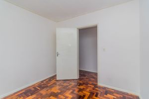 Image 8 - 846659