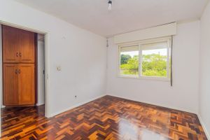 Image 11 - 846659