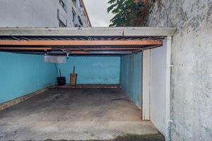Image 23 - 846659