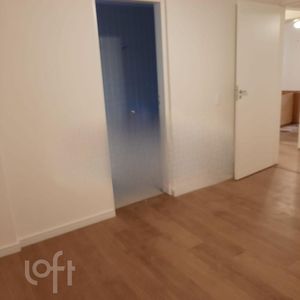 Image 10 - 846662