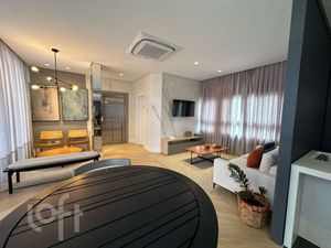 Image 7 - 846678