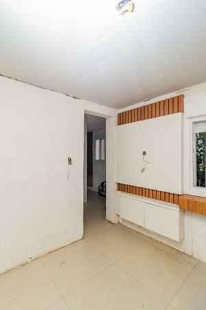 Image 20 - 846897