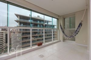 Image 83 - 847142