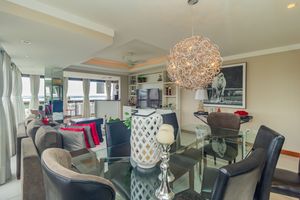 Image 4 - 847145