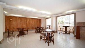 Image 11 - 847158