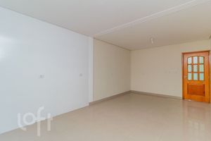 Image 30 - 847180