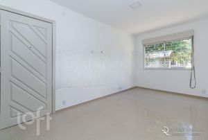 Image 1 - 847181