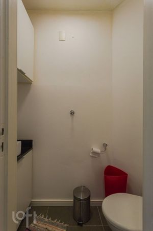 Image 22 - 847191