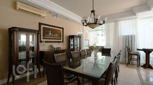 Image 8 - 847288