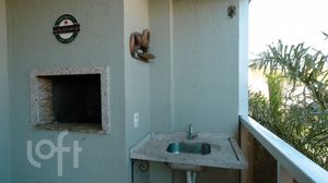 Image 6 - 847294