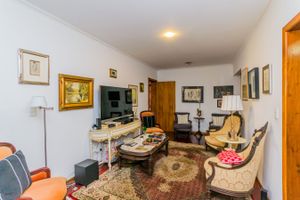 Image 3 - 847363