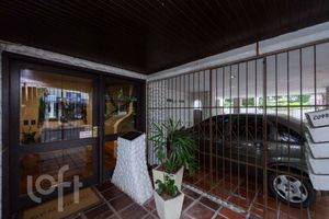 Image 26 - 847370