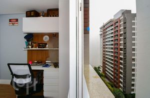 Image 17 - 847391