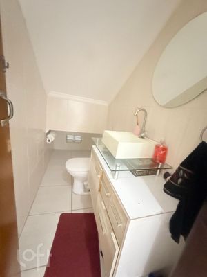 Image 8 - 847398