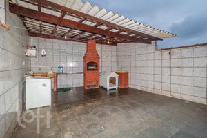 Image 28 - 847402