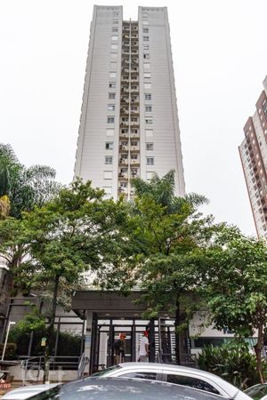 Image 22 - 847411