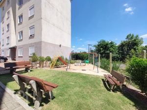 Image 15 - 847430