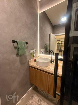 Image 14 - 847447