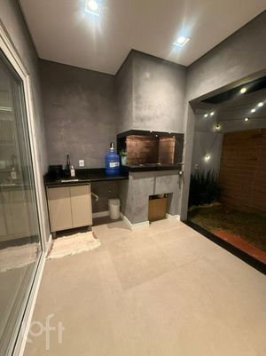 Image 29 - 847447