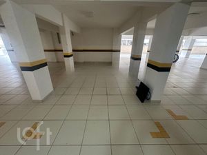 Image 17 - 847462