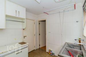 Image 52 - 847467
