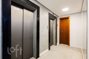 Image 33 - 847470