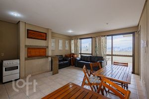 Image 32 - 847470