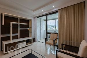 Image 4 - 847470