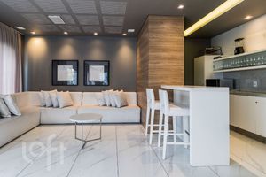 Image 30 - 847497