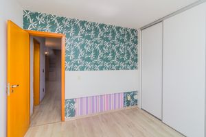 Image 9 - 847507
