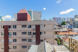 Image 16 - 847507