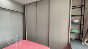 Image 7 - 847531