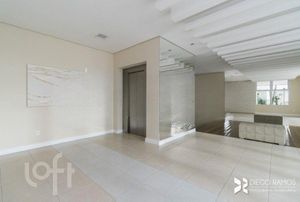 Image 19 - 847540