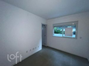 Image 8 - 847545