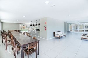 Image 21 - 847559